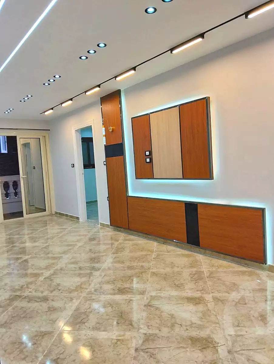 https://aqarmap.com.eg/en/listing/7160903-for-sale-alexandria-al-agamy-bw-ywsf