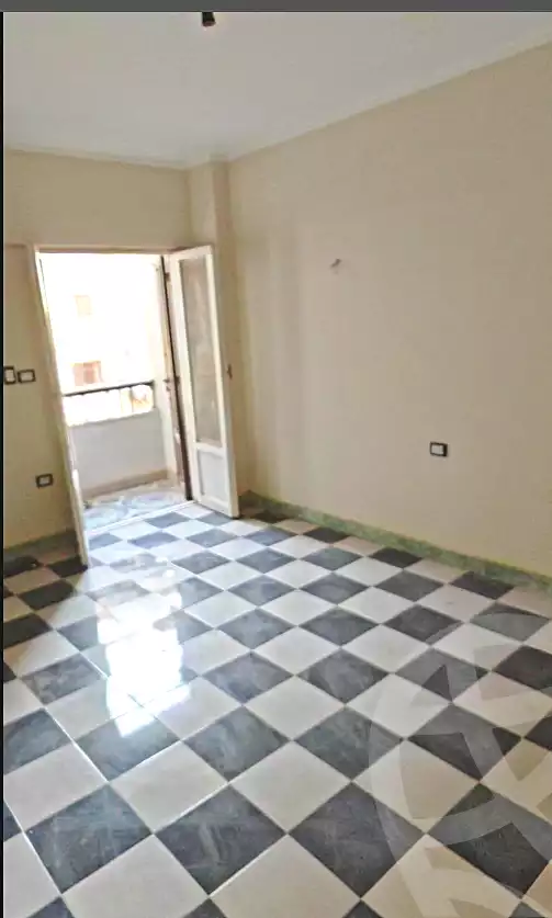https://aqarmap.com.eg/ar/listing/7161263-for-sale-cairo-helwan-helwan-el-sharkeya-mostafa-safwat-st