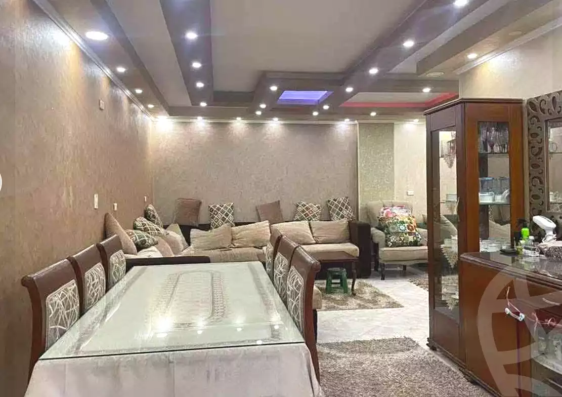 https://aqarmap.com.eg/en/listing/7161311-for-sale-cairo-helwan-mahmoud-zaki-st