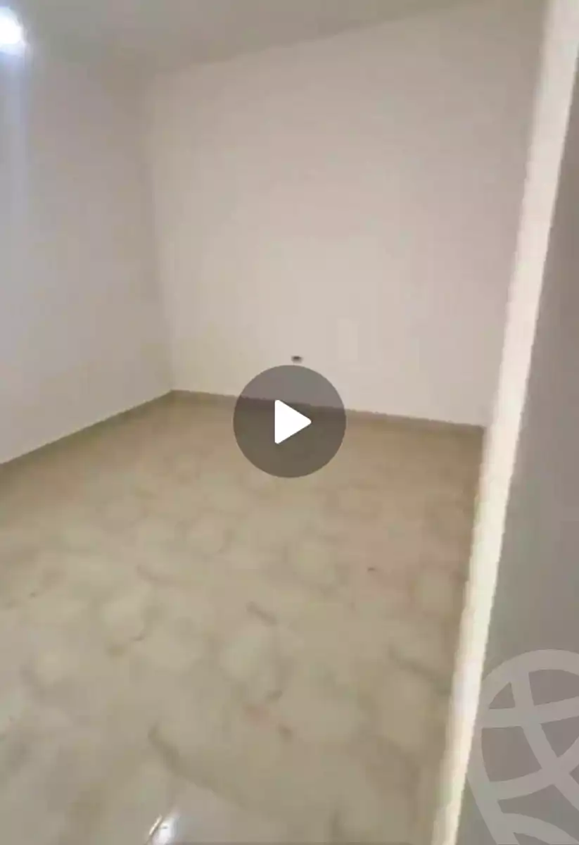https://aqarmap.com.eg/en/listing/7161614-for-sale-alexandria-al-agamy-el-hanouvel