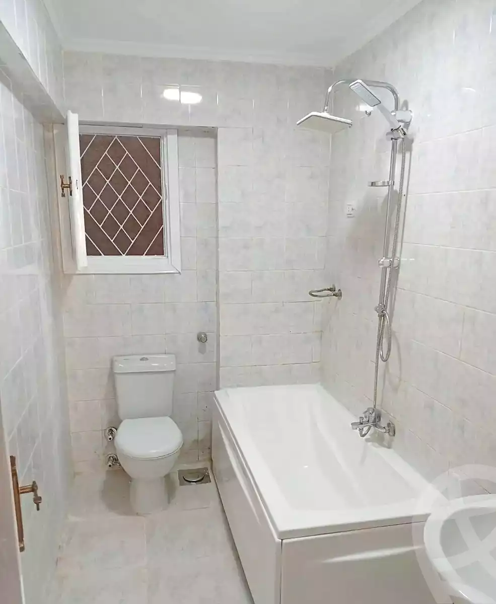 https://aqarmap.com.eg/ar/listing/7161770-for-sale-alexandria-sydy-bshr-sydy-bshr-qbly