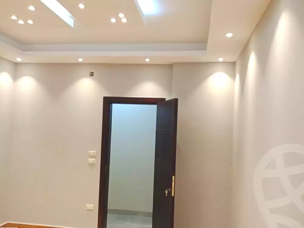https://aqarmap.com.eg/en/listing/7117168-for-sale-cairo-mokattam-lhdb-l-ly-shareaa-9