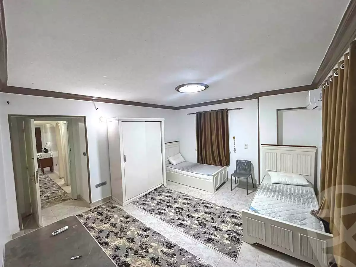 https://aqarmap.com.eg/ar/listing/7162730-for-rent-cairo-6th-of-october-el-ahyaa-neighborhood-2nd-divided-from-al-kafrawei-st