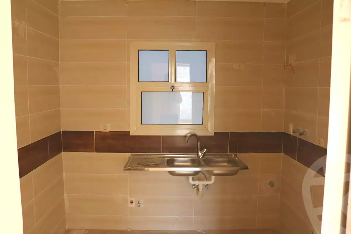 https://aqarmap.com.eg/ar/listing/7162833-for-sale-cairo-6th-of-october-hadaeq-october-compounds-lake-front