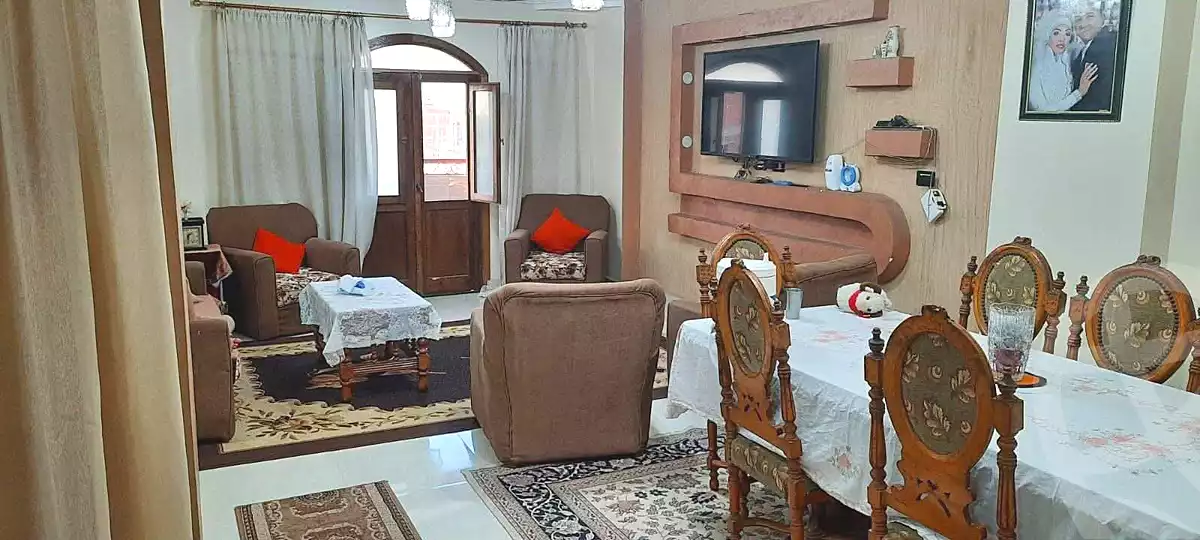 https://aqarmap.com.eg/en/listing/7162887-for-sale-cairo-ain-shams-shr-hmd-jbr