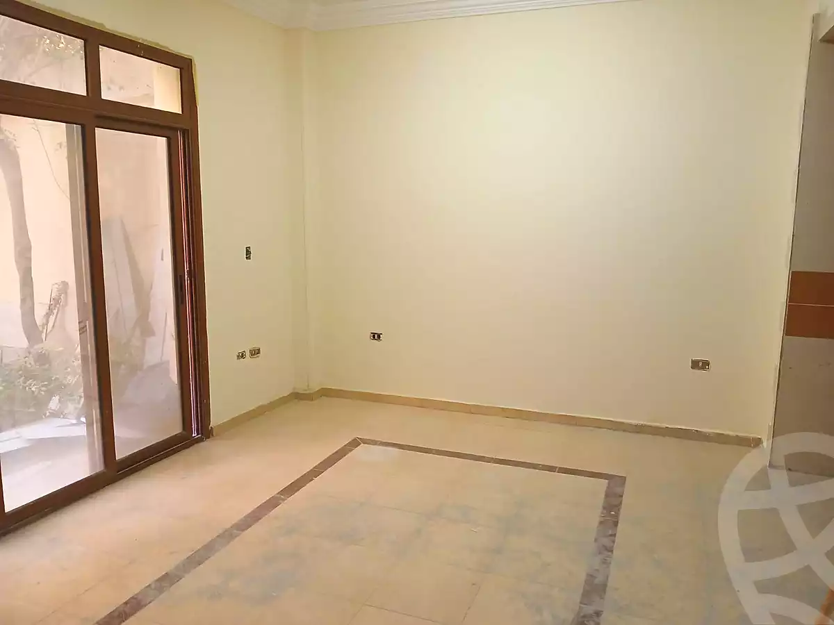 https://aqarmap.com.eg/ar/listing/7162895-for-rent-cairo-6th-of-october-el-ahyaa-neighborhood-5th-street-2