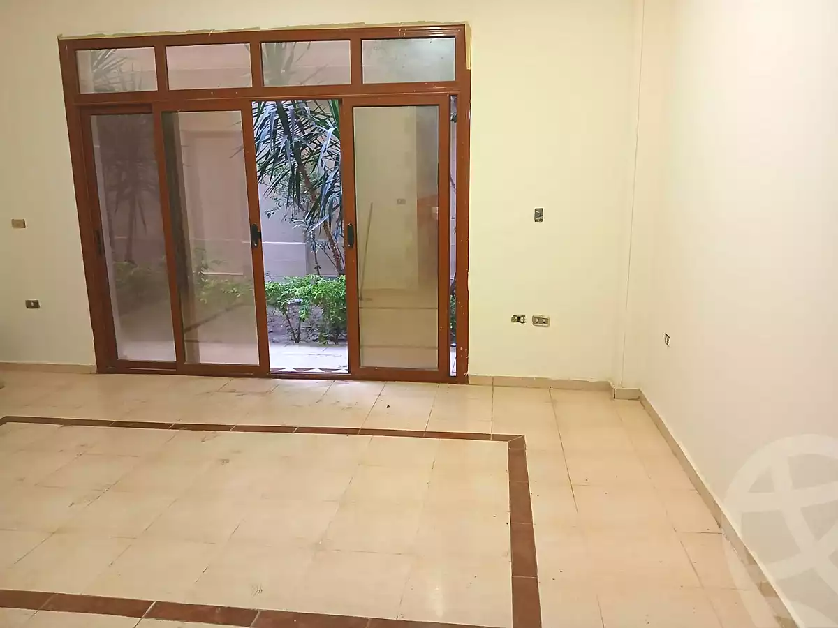 https://aqarmap.com.eg/ar/listing/7162895-for-rent-cairo-6th-of-october-el-ahyaa-neighborhood-5th-street-2