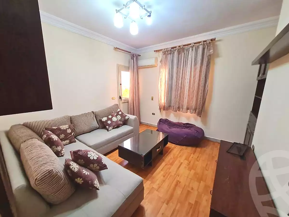 https://aqarmap.com.eg/ar/listing/7162913-for-rent-cairo-el-sheikh-zayed-city-compounds-hadayek-el-mohandiseen