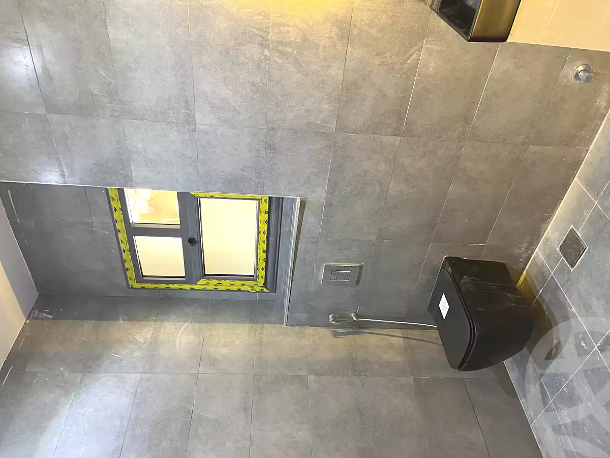 https://aqarmap.com.eg/en/listing/6935500-for-sale-cairo-new-cairo-compounds-dh-ykwn-2-ryzydns-styl-hwm