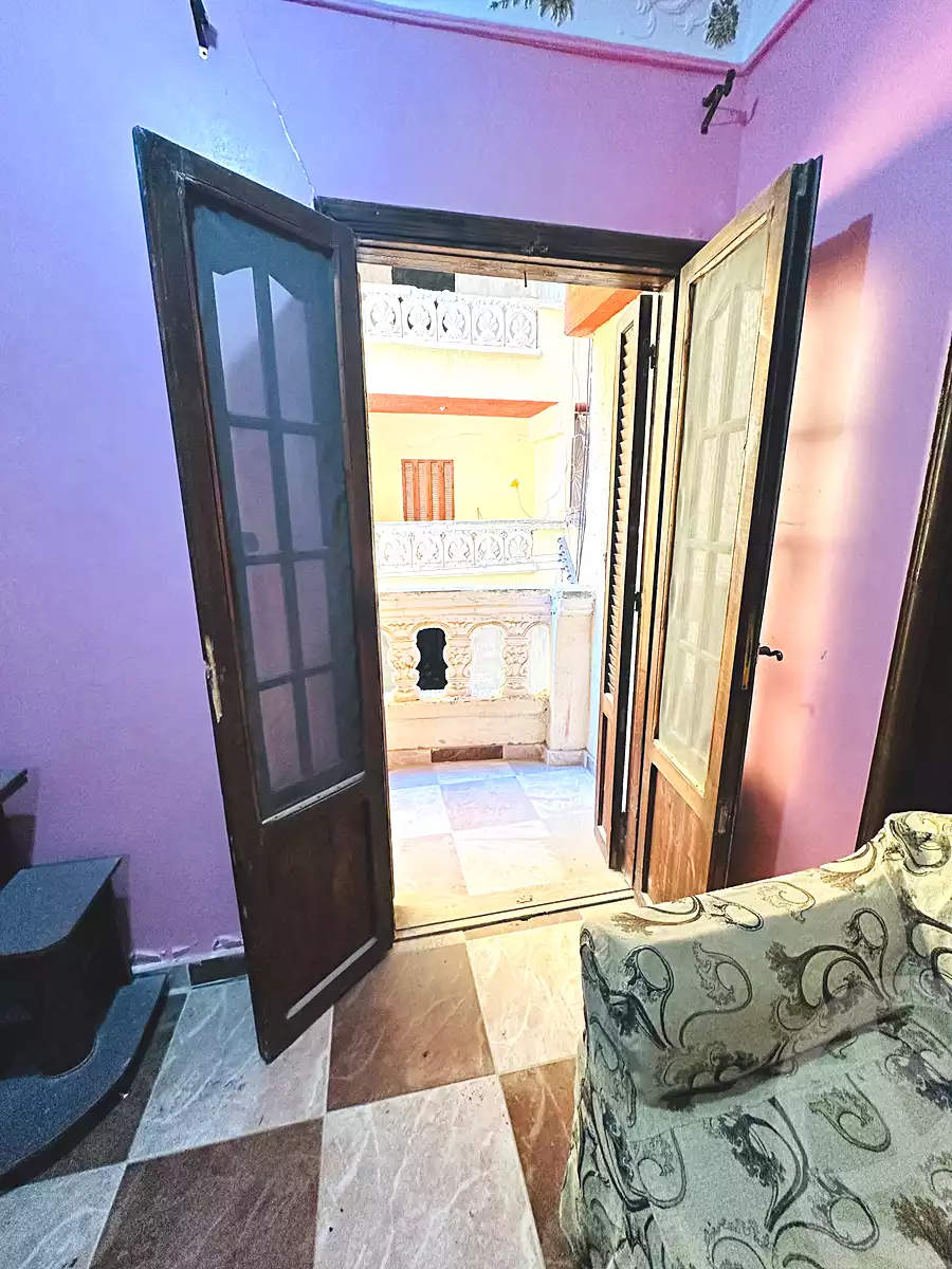 https://aqarmap.com.eg/en/listing/7163404-for-sale-alexandria-al-agamy-el-hanouvel-el-zahraa-city-st