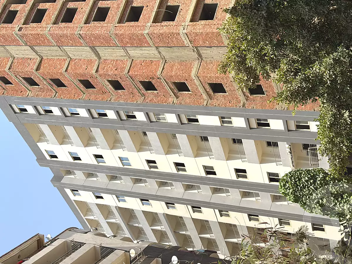 https://aqarmap.com.eg/en/listing/7163513-for-sale-cairo-mokattam-el-hadabah-el-wosta-rd-lmbhth