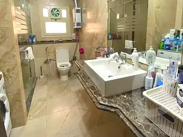 https://aqarmap.com.eg/en/listing/7163923-for-sale-cairo-el-maadi-zahraa-el-maadi-shr-krfwr-lryysy