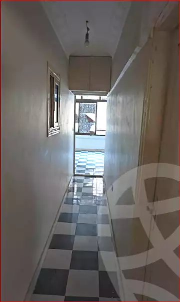 https://aqarmap.com.eg/en/listing/7163952-for-sale-cairo-helwan-helwan-el-sharkeya-mostafa-safwat-st
