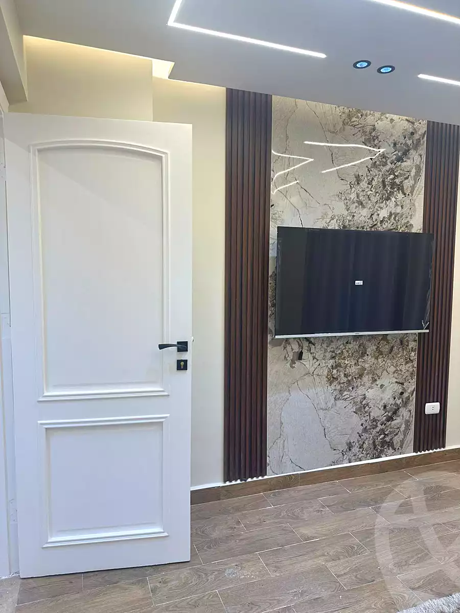 https://aqarmap.com.eg/ar/listing/7163995-for-rent-cairo-6th-of-october-compounds-jn-ktwbr