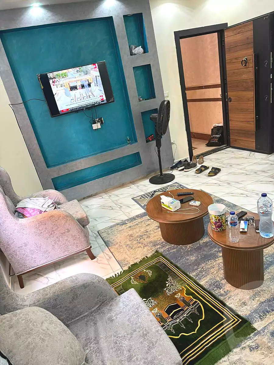 https://aqarmap.com.eg/ar/listing/7164027-for-rent-cairo-6th-of-october-el-ahyaa-neighborhood-2nd-divided-from-al-kafrawei-st