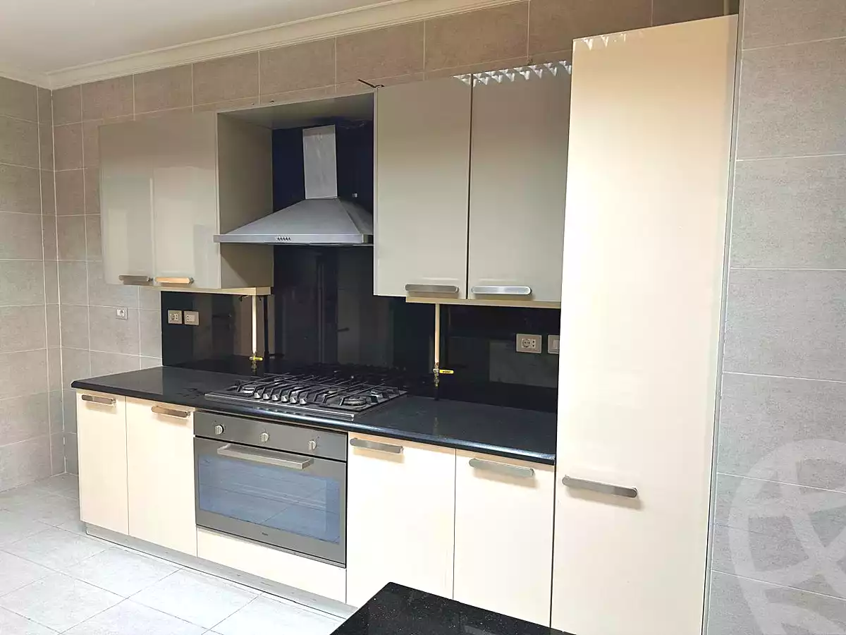 https://aqarmap.com.eg/ar/listing/7164030-for-rent-cairo-6th-of-october-compounds-palm-parks