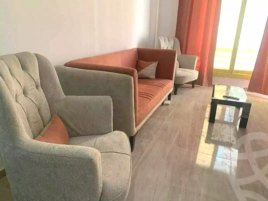 https://aqarmap.com.eg/ar/listing/7164044-for-rent-cairo-6th-of-october-compounds-jn-ktwbr