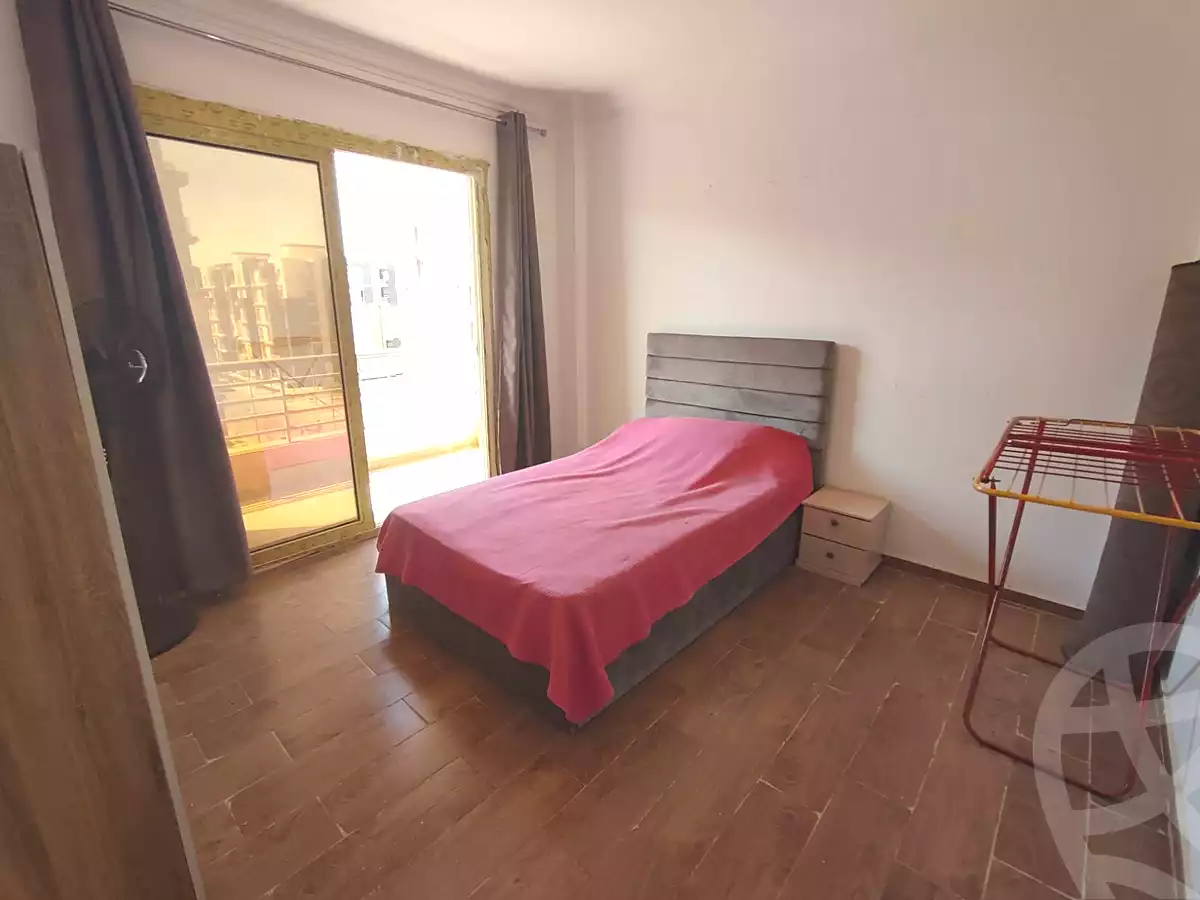 https://aqarmap.com.eg/ar/listing/7164044-for-rent-cairo-6th-of-october-compounds-jn-ktwbr