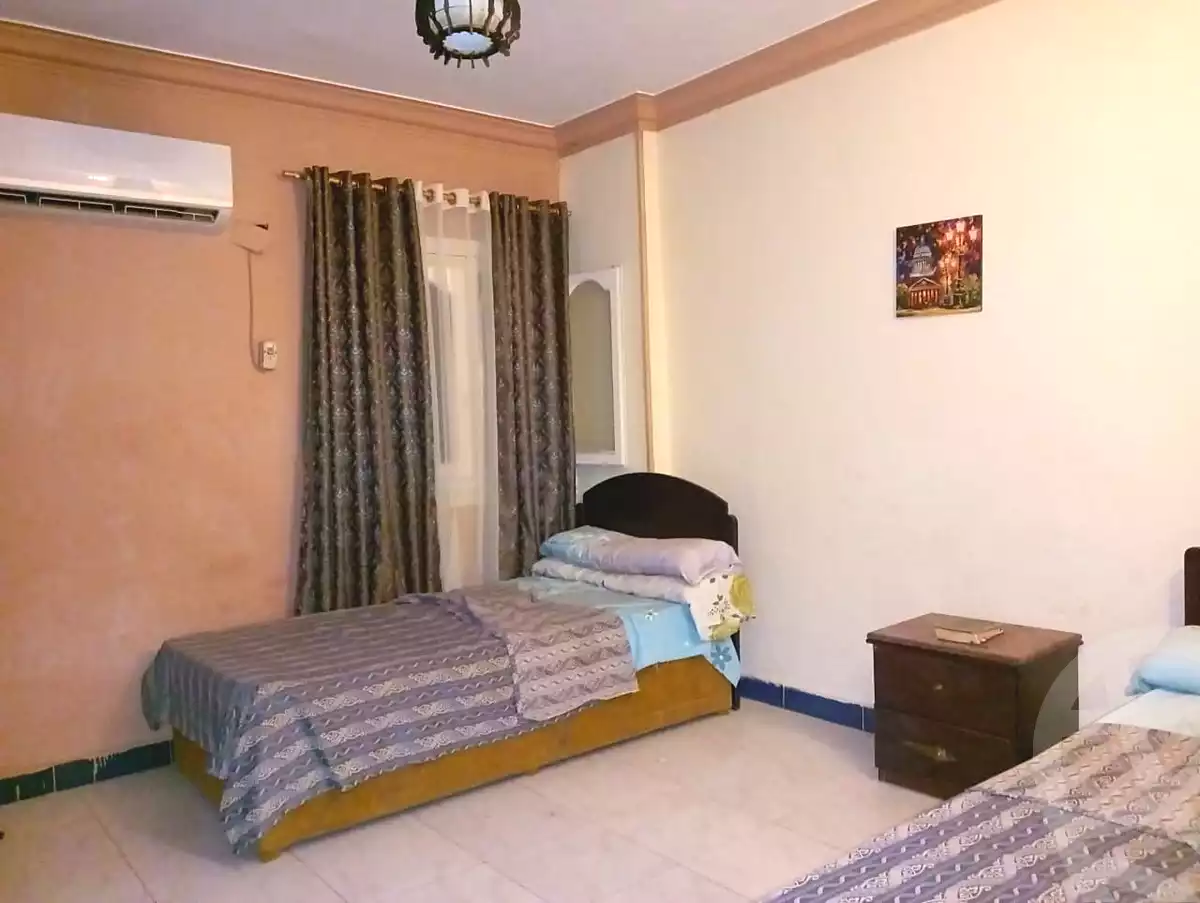 https://aqarmap.com.eg/ar/listing/7164031-for-sale-cairo-6th-of-october-el-ahyaa-neighborhood-2nd-divided-from-al-kafrawei-st