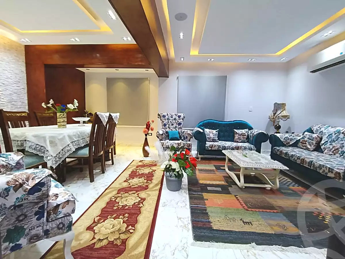 https://aqarmap.com.eg/ar/listing/7164067-for-rent-cairo-6th-of-october-el-ahyaa-neighborhood-2nd-divided-from-al-kafrawei-st
