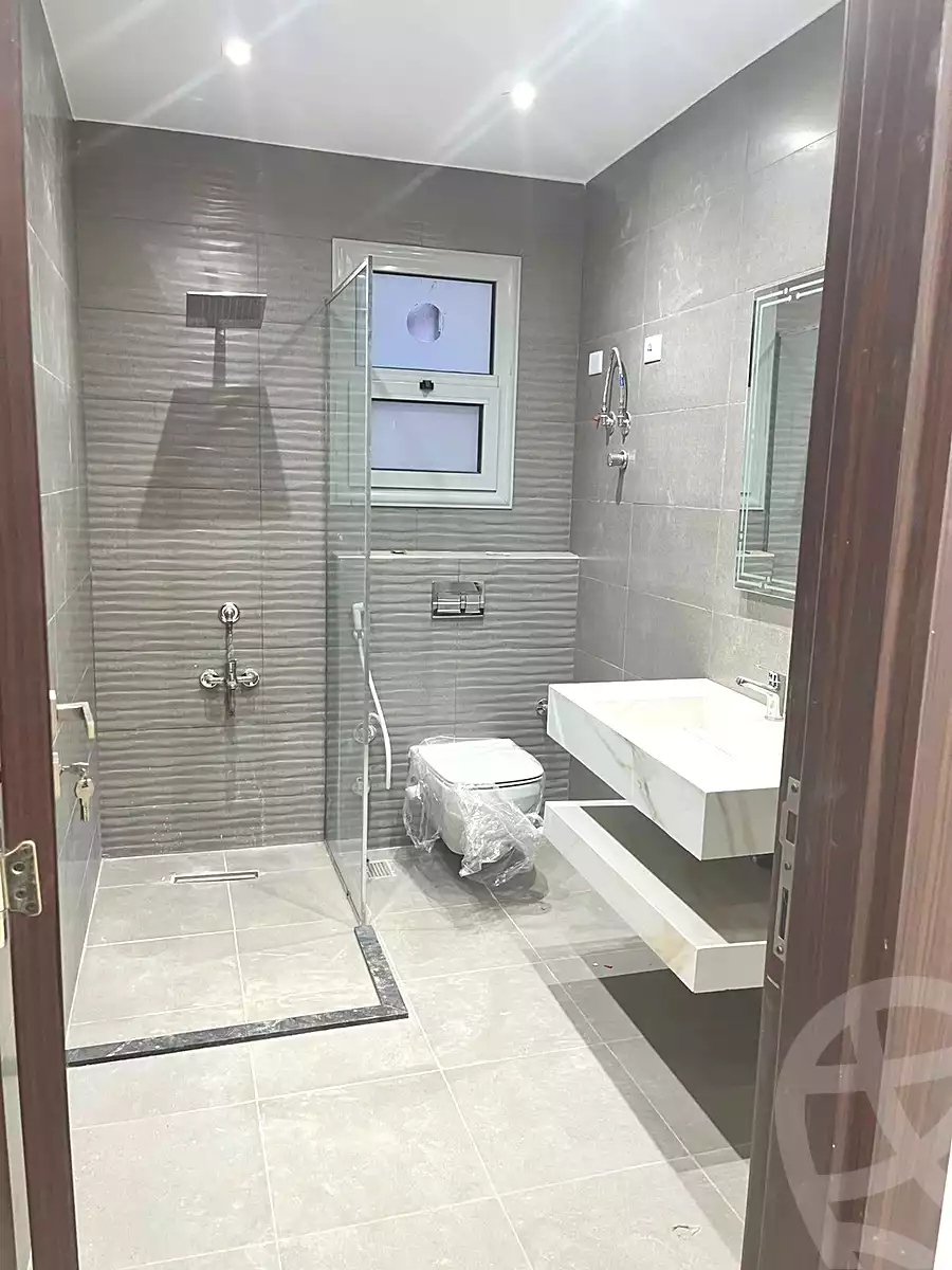 https://aqarmap.com.eg/ar/listing/7164105-for-rent-cairo-el-sheikh-zayed-city-compounds-el-khamayel