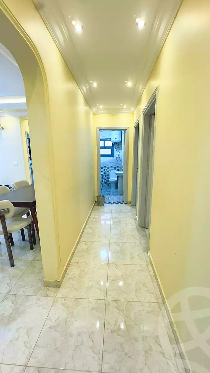 https://aqarmap.com.eg/ar/listing/7164130-for-rent-cairo-6th-of-october-mntq-fr-y-b-6-ktwbr