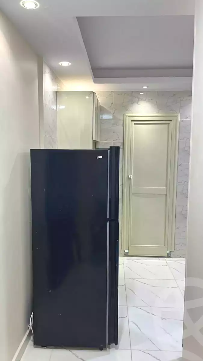 https://aqarmap.com.eg/ar/listing/7164156-for-rent-cairo-6th-of-october-el-ahyaa-neighborhood-2nd-divided-from-al-kafrawei-st