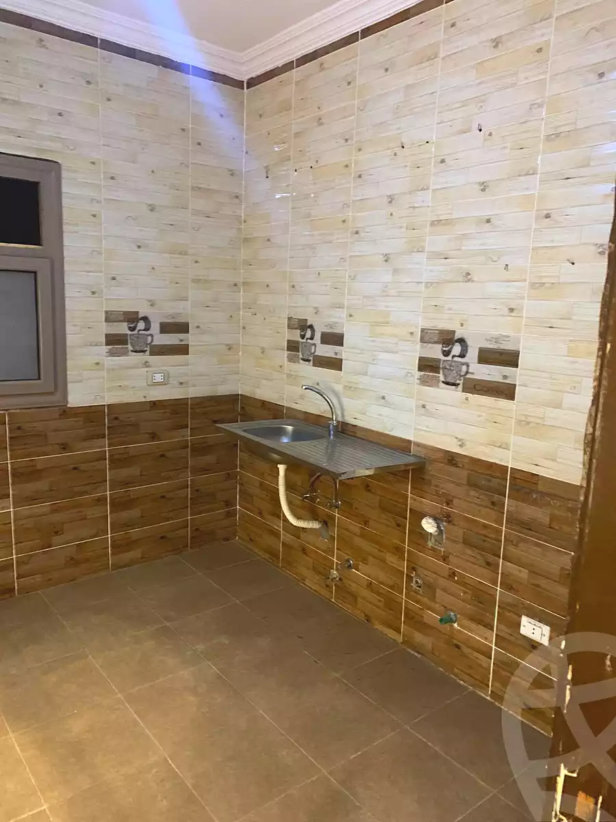 https://aqarmap.com.eg/ar/listing/7164166-for-rent-cairo-el-sheikh-zayed-city-el-hay-el-hady-ashaer-area-1-street-10
