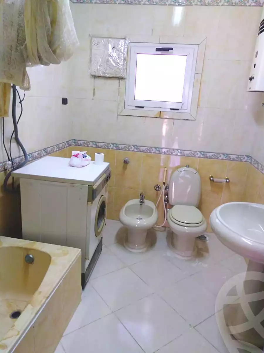 https://aqarmap.com.eg/ar/listing/7164333-for-sale-cairo-6th-of-october-el-ahyaa-neighborhood-7th-ali-ibn-abi-talib-st