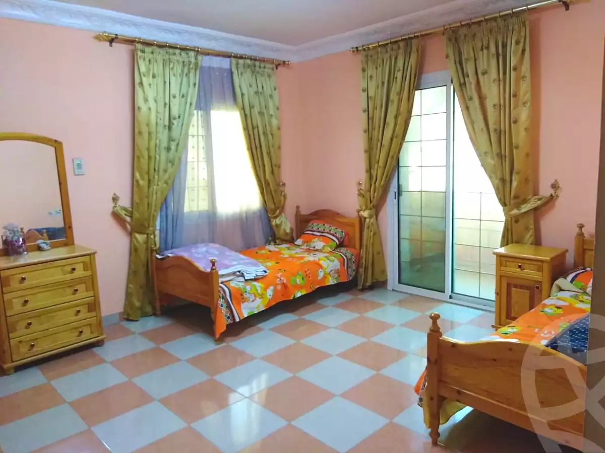 https://aqarmap.com.eg/ar/listing/7164333-for-sale-cairo-6th-of-october-el-ahyaa-neighborhood-7th-ali-ibn-abi-talib-st