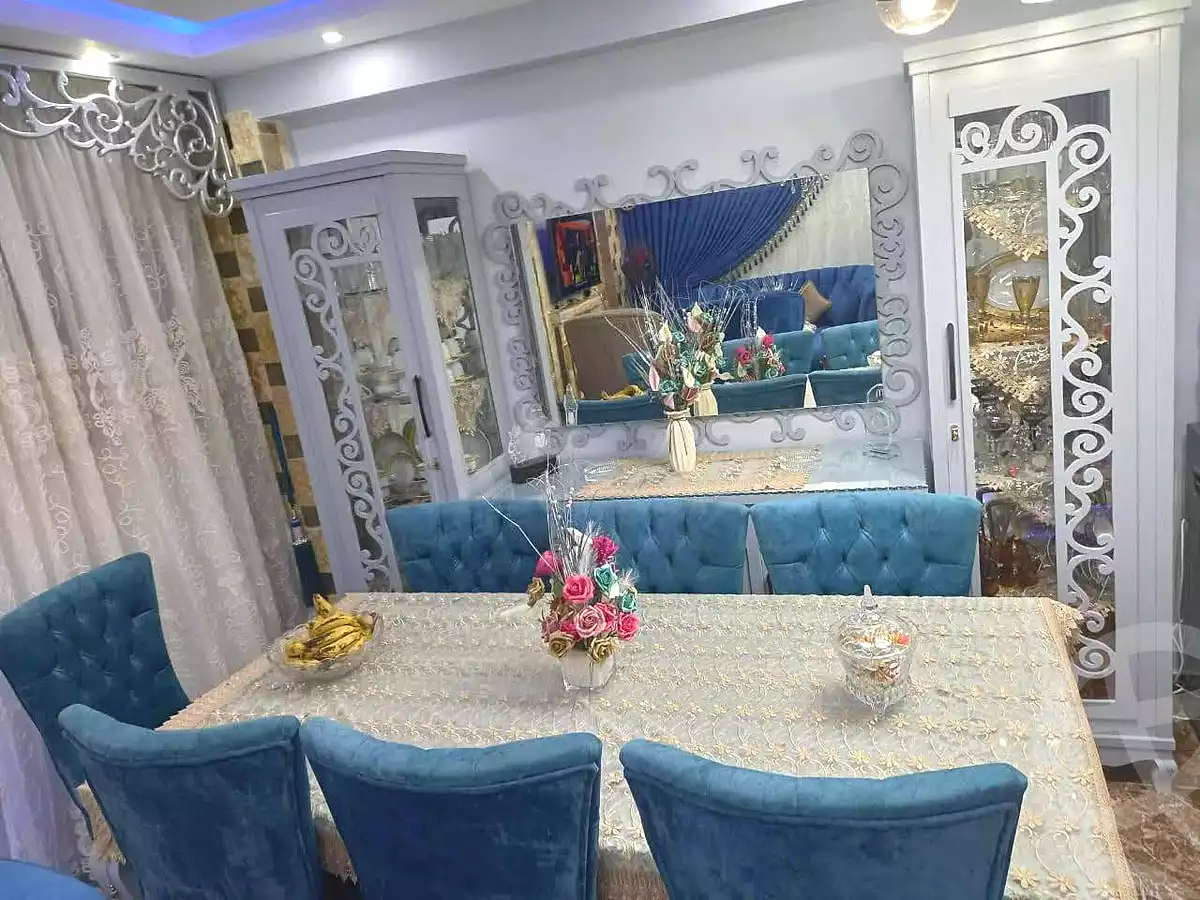 https://aqarmap.com.eg/ar/listing/7164356-for-sale-alexandria-al-agamy-el-hanouvel-el-kholafaa-el-rashdeen-st