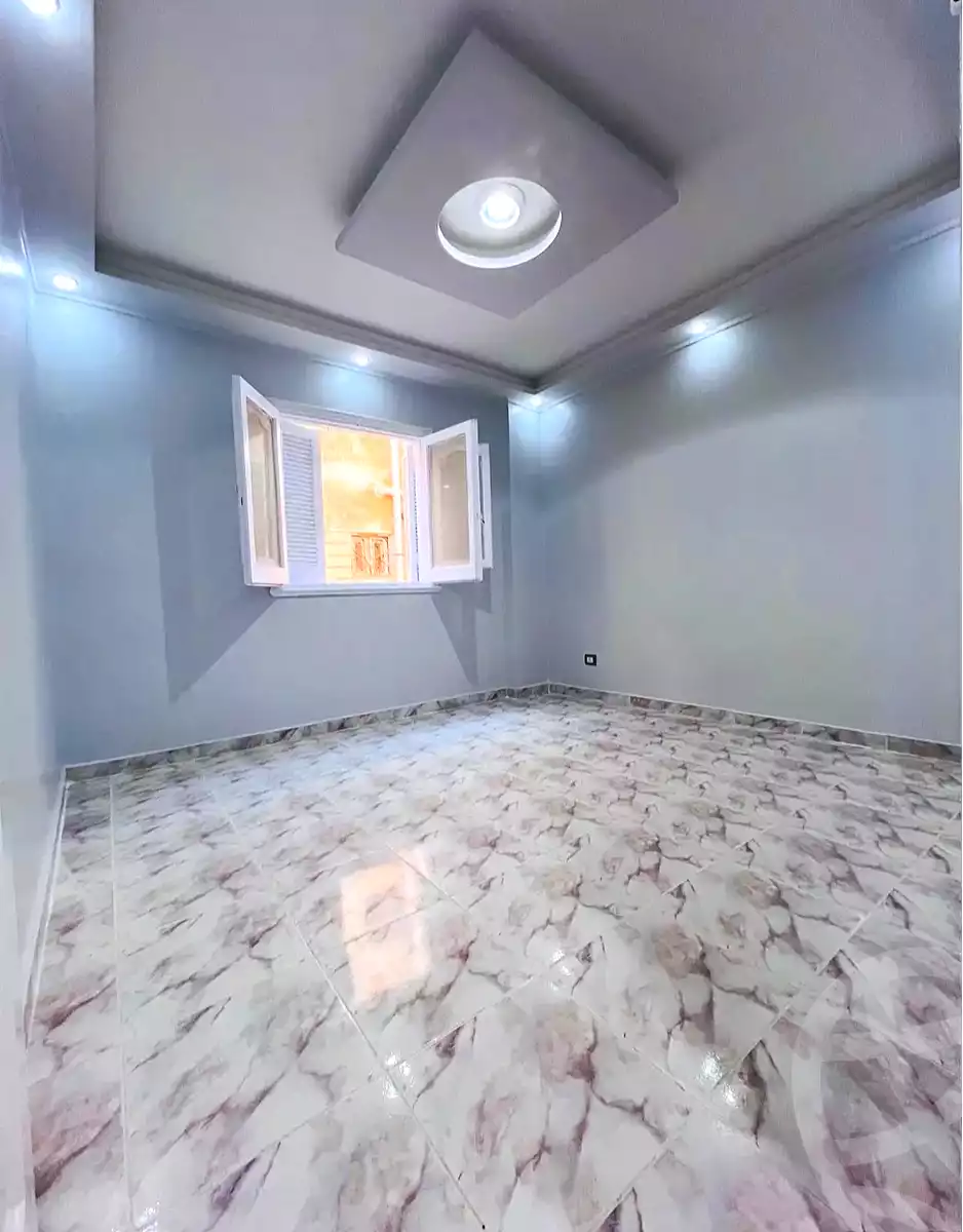 https://aqarmap.com.eg/ar/listing/7164392-for-sale-alexandria-al-agamy-shataa-el-nakheel