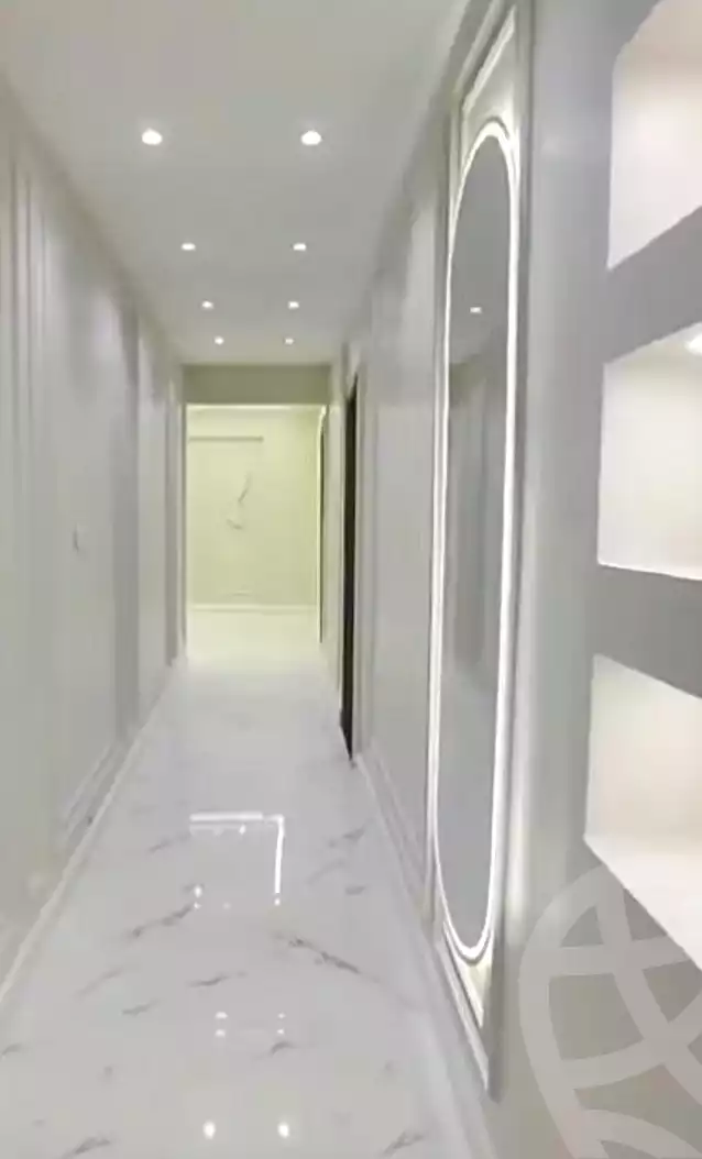 https://aqarmap.com.eg/ar/listing/7164566-for-sale-alexandria-al-agamy-el-hanouvel