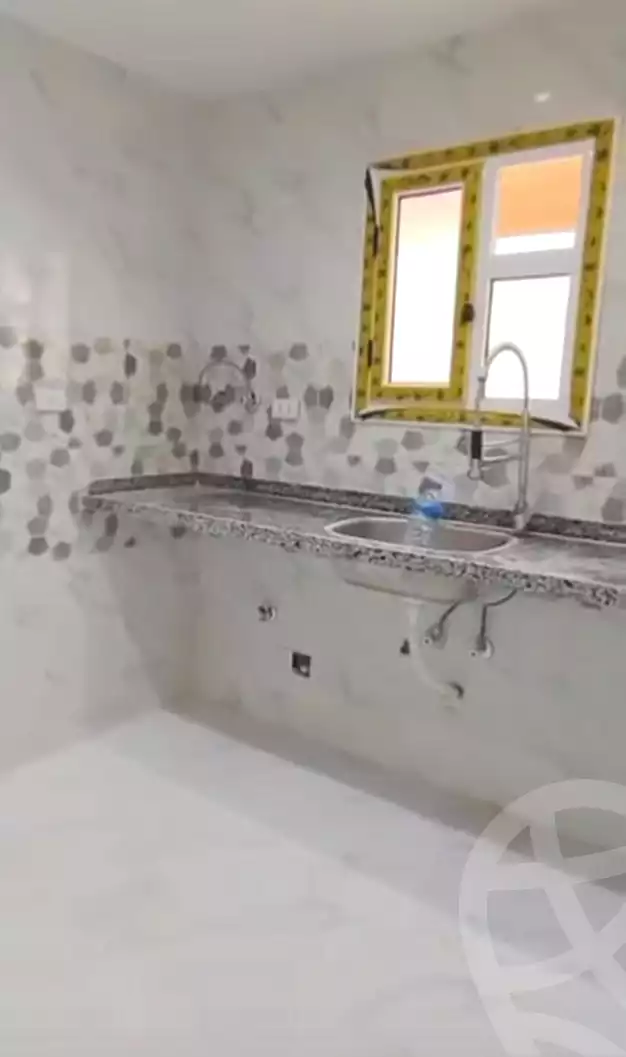 https://aqarmap.com.eg/ar/listing/7164566-for-sale-alexandria-al-agamy-el-hanouvel