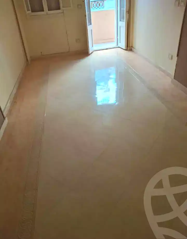 https://aqarmap.com.eg/ar/listing/7165052-for-sale-alexandria-el-asafra-l-sfr-qbly-street-12