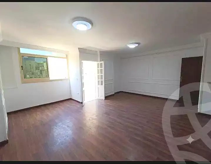 https://aqarmap.com.eg/ar/listing/7165215-for-sale-alexandria-sydy-bshr-sydy-bshr-bhry-shr-mhmd-njyb