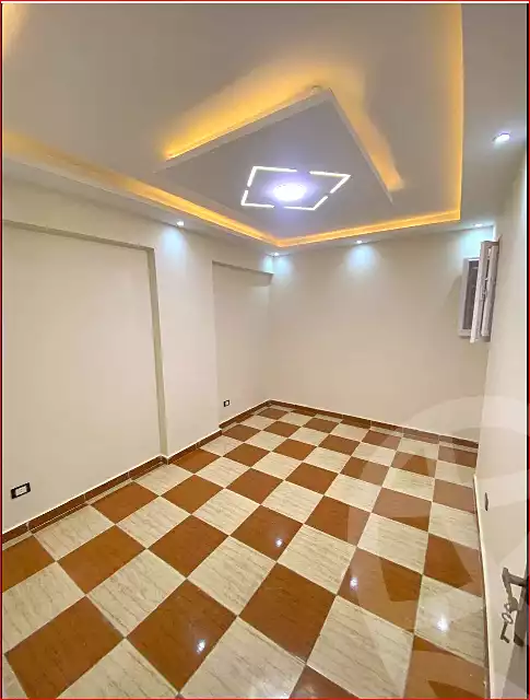 https://aqarmap.com.eg/ar/listing/7165352-for-sale-alexandria-lsywf-el-falki