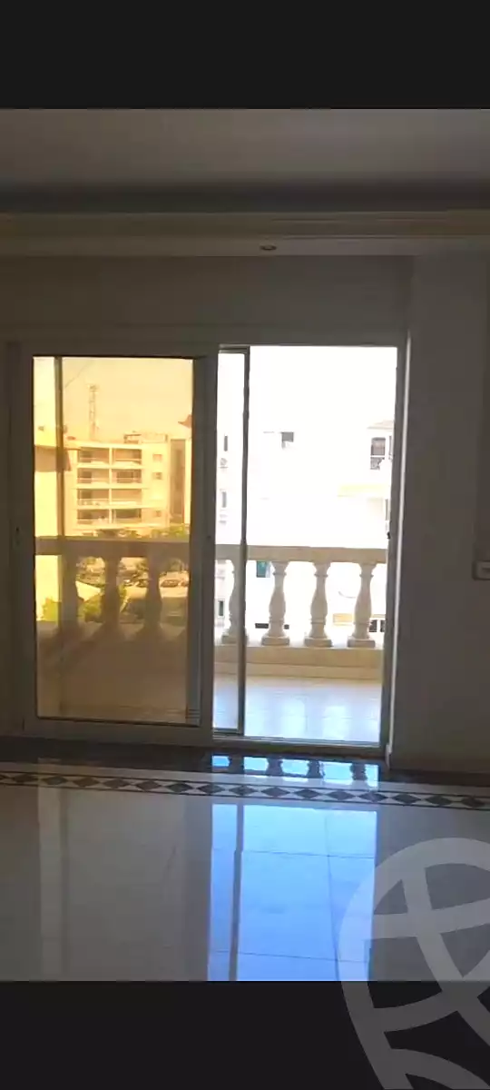 https://aqarmap.com.eg/en/listing/7165357-for-sale-cairo-new-cairo-compounds-el-masrawiyeh