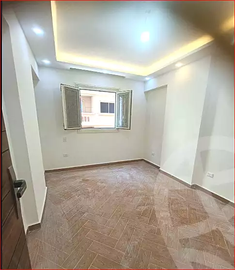 https://aqarmap.com.eg/ar/listing/7165375-for-sale-alexandria-sydy-bshr-sydy-bshr-bhry-street-17