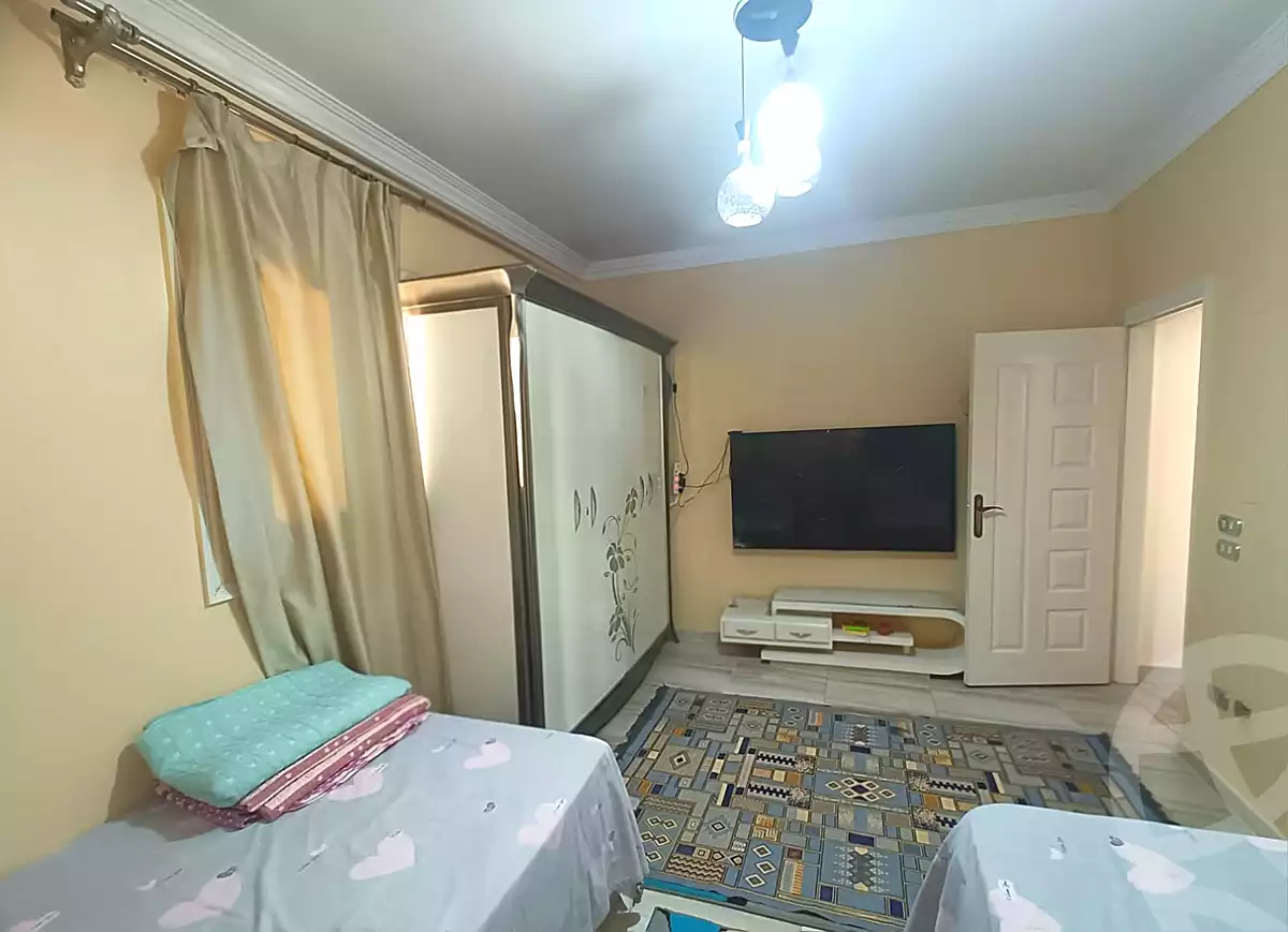 https://aqarmap.com.eg/ar/listing/7165663-for-sale-cairo-6th-of-october-el-ahyaa-neighborhood-1st-al-maahad