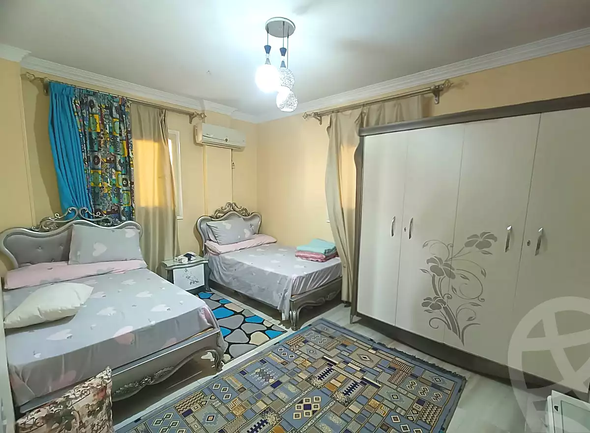 https://aqarmap.com.eg/ar/listing/7165663-for-sale-cairo-6th-of-october-el-ahyaa-neighborhood-1st-al-maahad