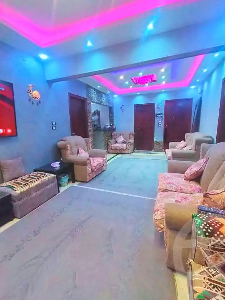 https://aqarmap.com.eg/ar/listing/7165728-for-sale-cairo-helwan-helwan-el-sharkeya-heidar-st