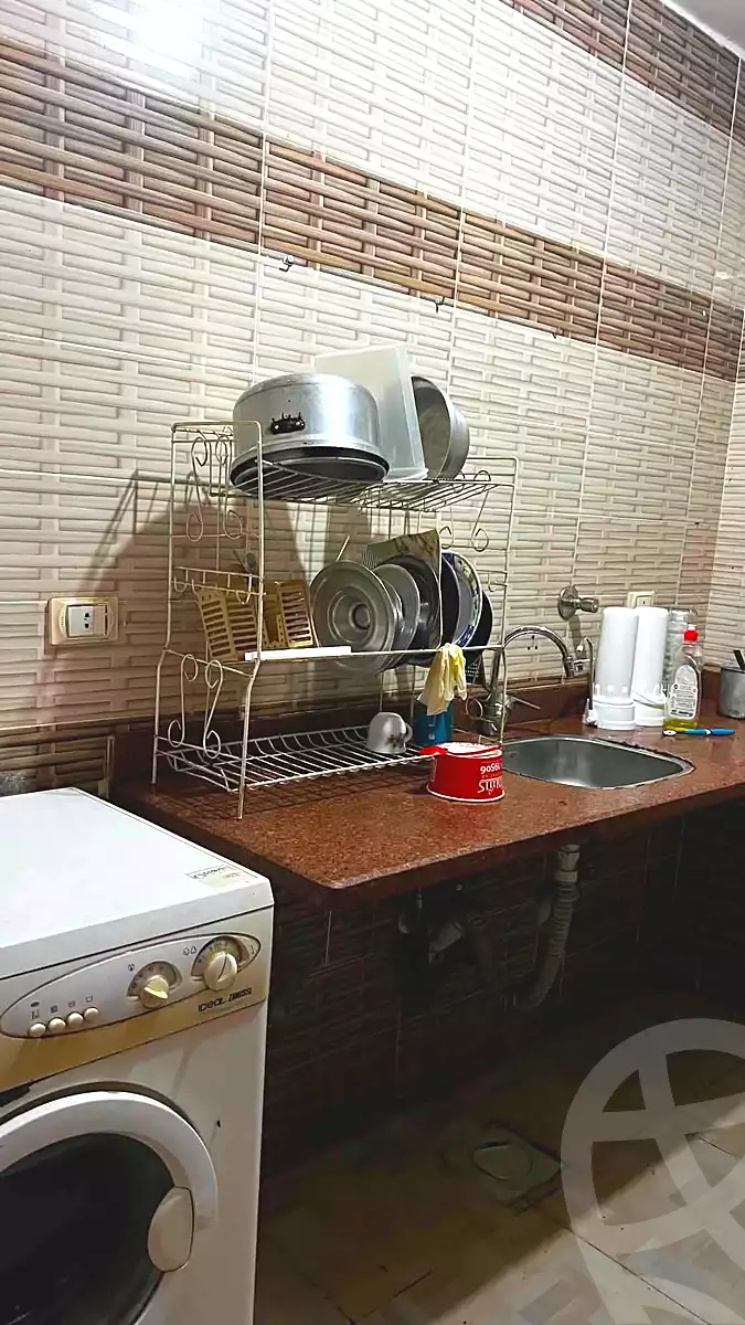 https://aqarmap.com.eg/en/listing/7165756-for-rent-cairo-6th-of-october-el-ahyaa-neighborhood-2nd-divided-from-al-kafrawei-st
