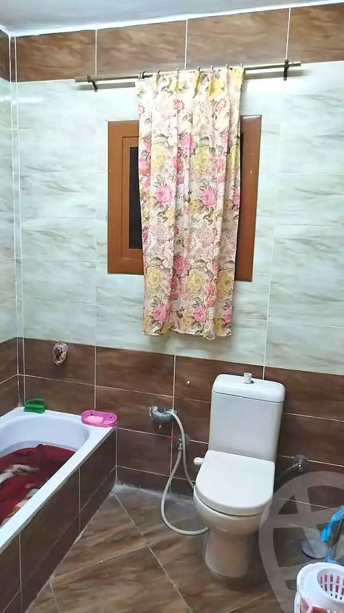 https://aqarmap.com.eg/en/listing/7165765-for-sale-cairo-helwan-helwan-el-sharkeya-gaafar-st