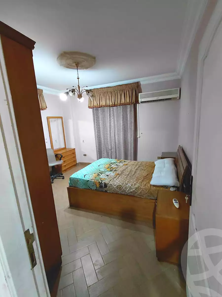 https://aqarmap.com.eg/ar/listing/7165766-for-rent-cairo-6th-of-october-el-ahyaa-neighborhood-1st-al-maahad