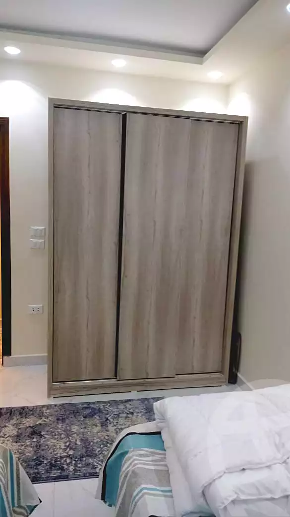 https://aqarmap.com.eg/ar/listing/7165785-for-rent-cairo-6th-of-october-el-ahyaa-neighborhood-2nd-divided-from-al-kafrawei-st