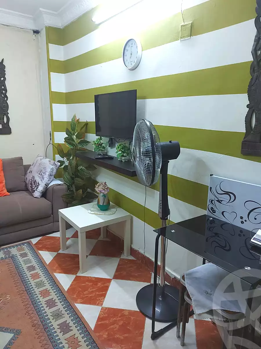 https://aqarmap.com.eg/ar/listing/7165827-for-rent-cairo-6th-of-october-el-ahyaa-neighborhood-10th