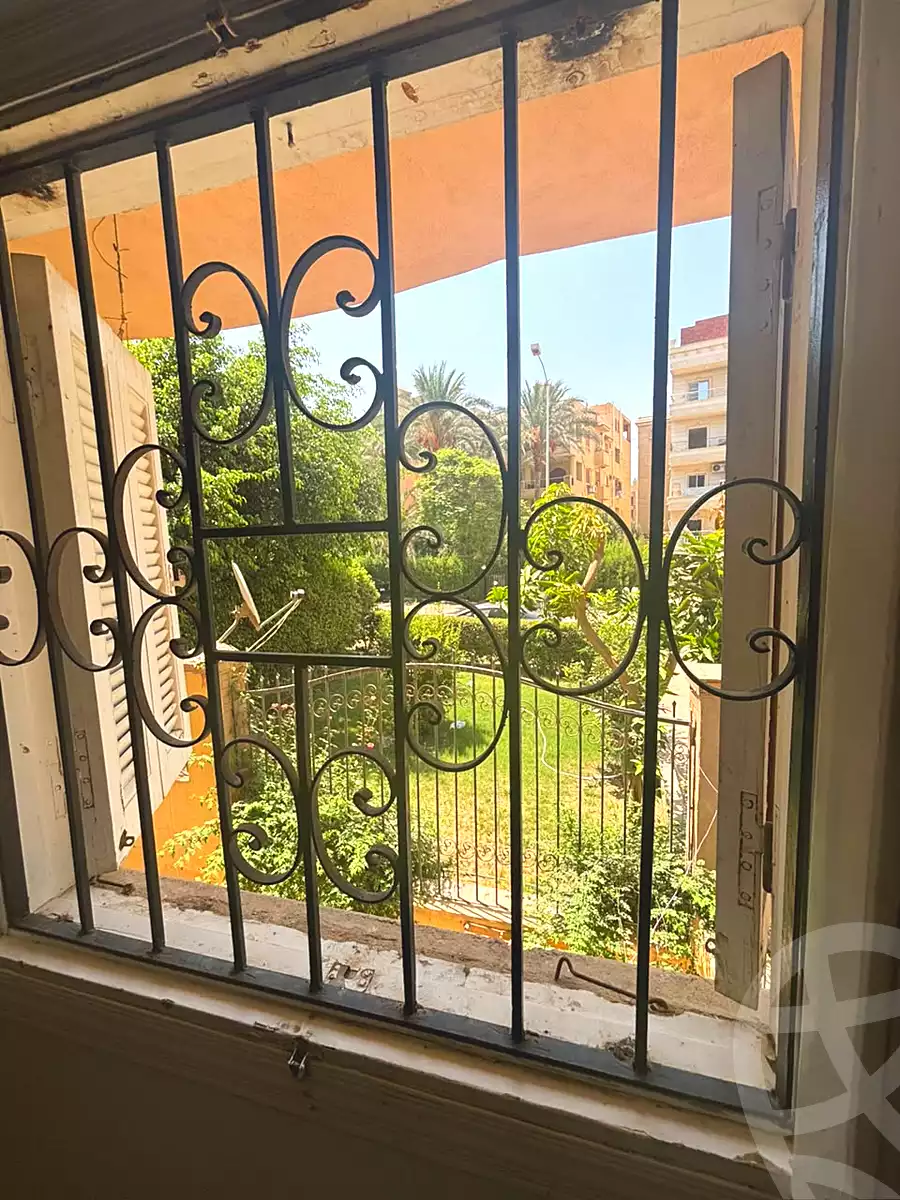 https://aqarmap.com.eg/ar/listing/7165951-for-sale-cairo-6th-of-october-el-ahyaa-neighborhood-1st-nabil-el-sherbini-st