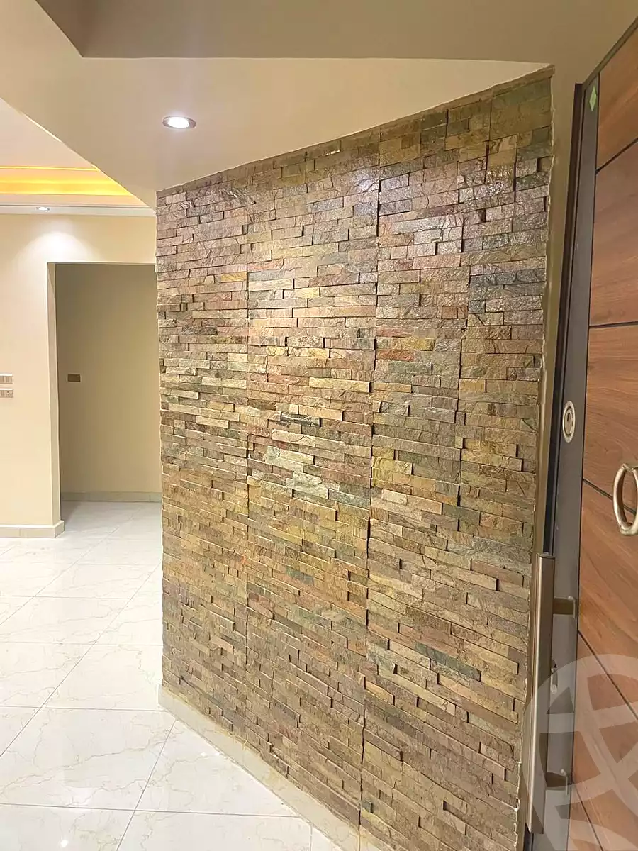 https://aqarmap.com.eg/ar/listing/7165733-for-rent-cairo-el-sheikh-zayed-city-mntq-fr-y-bmdyn-lshykh-zyd