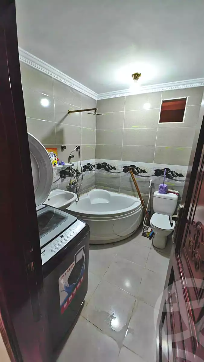 https://aqarmap.com.eg/ar/listing/7166375-for-sale-cairo-helwan-helwan-el-sharkeya-abd-el-rahman-pasha-st